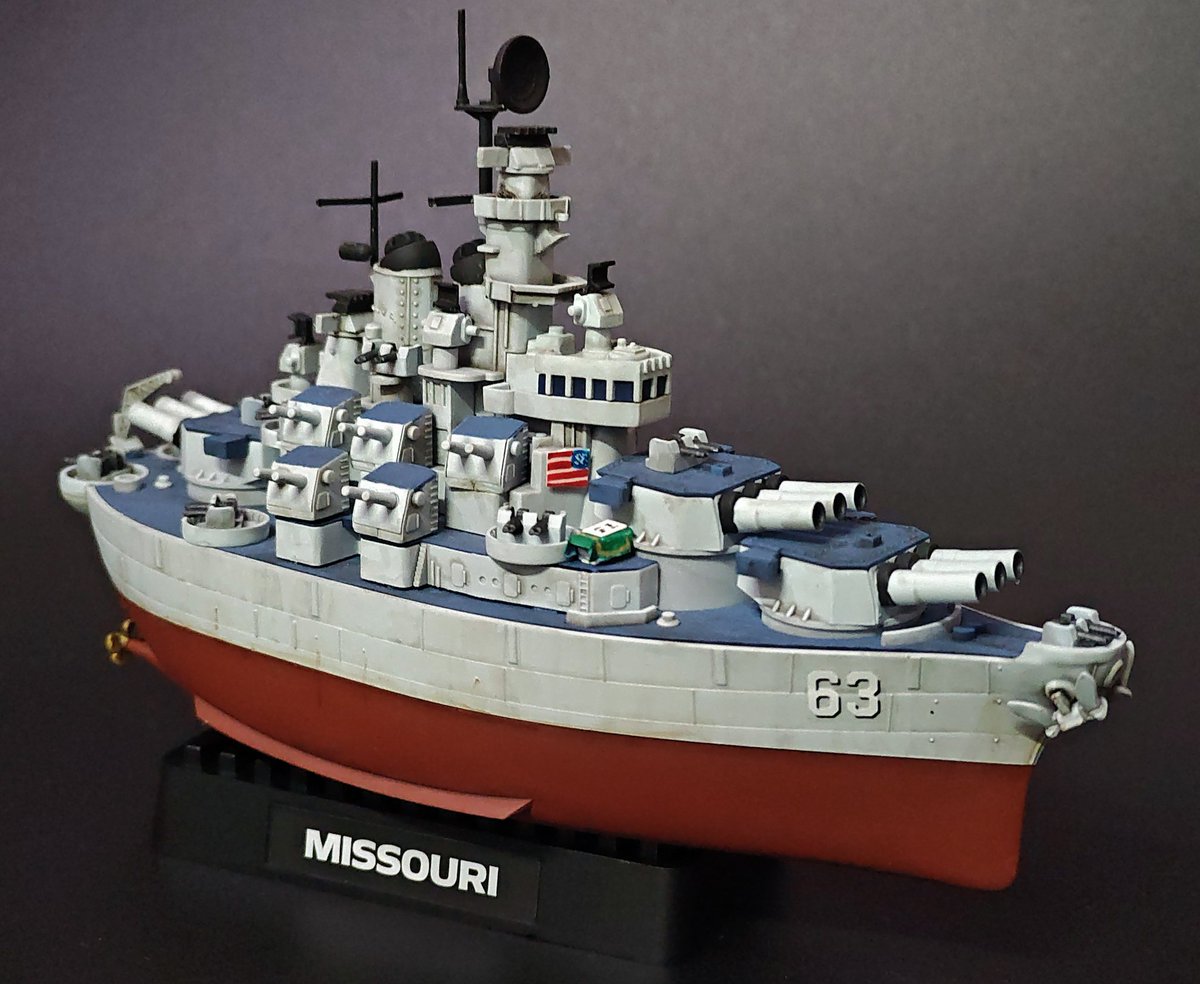 succha_art's tweet image. 戦艦のプラモ作ったから見て
#ミズーリ #降伏会場 #MENGmodel #USSMissouri