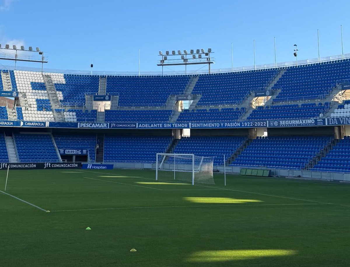 mdaswani's tweet image. No es un día para pensárselo. Ni para decir; el partido es muy tarde, ya iré en otra ocasión. Es un día para estar, para animar, para ser pacientes si las cosas se complican y generosos si se ponen de cara.

Este partido lo juega también la grada. ¡Vamos, Tete! ✊🏻🏴󠁧󠁢󠁳󠁣󠁴󠁿