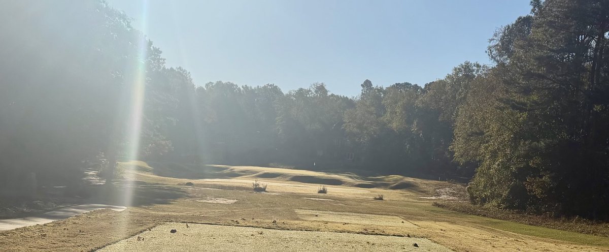 Busy day here at CCGC… suns out and the tee sheets full. 
Not hat In counting but it’s 27 hrs and 7 minutes before I head to the <a href="/CarolinasGCSA/">Carolinas GCSA</a> Conference &amp; Show..
Here’s a shot of número once