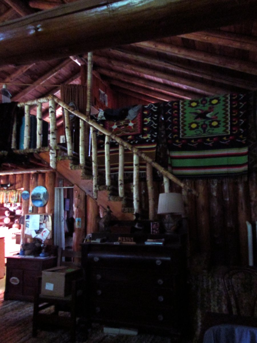 Happy #StaircaseSaturday