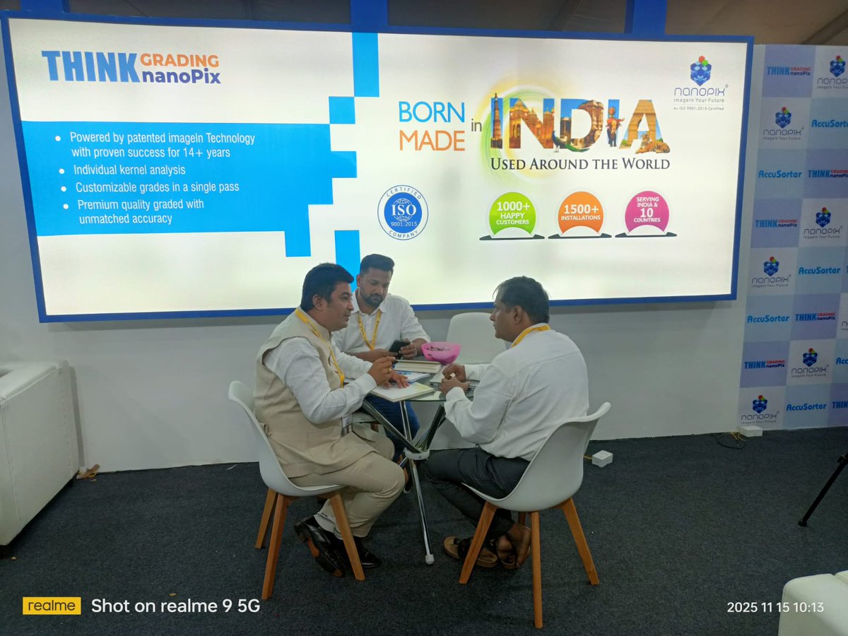 nanoPixISS's tweet photo. MLA Shri. Kiran Kumar Kodgi, MLA Shri Vedvyas Kamat, to the key industry players, including Mr. Bola Rajesh Kamath and Mr. Bola Rahul Kamath of Bolas Agro Private Limited, and Mr. Siddharth Zantye of Zantye Agro Industries visited nanoPix booth to hold a meaningful dialogue. https://t.co/exT9y4ZKZC