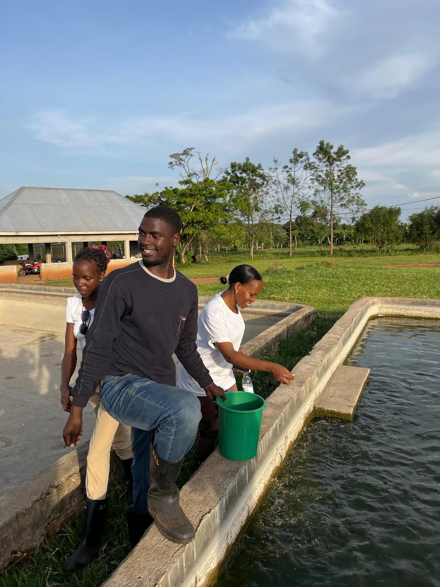 It was fun spending yesterday at Kaynela farm, a day that brought together writers, with a big cause of conservation and tourism. Take off time and visit this beautiful place