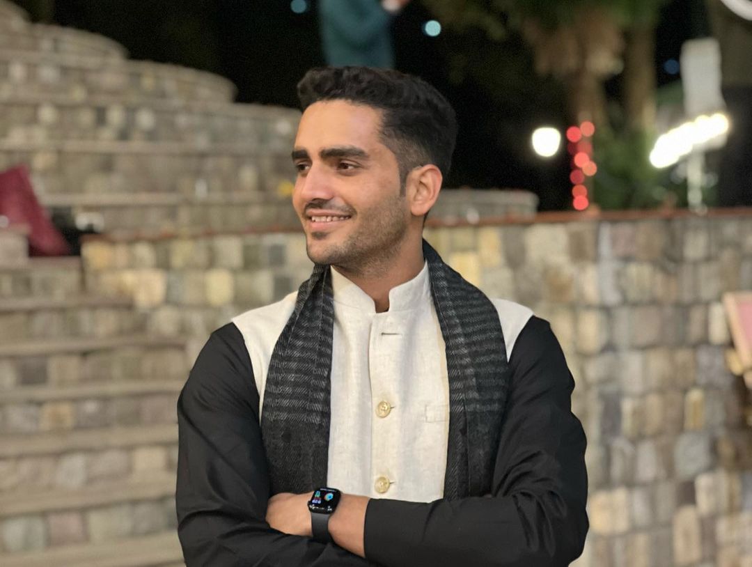 khurpenchh's tweet image. राजस्थान के चीफ सेक्रेटरी जी आइए फिर से एक खेल खेलते हैं , मैं आपको डिजिट बताऊंगा आप दुनिया को बताइए कि वो एकड़ है या हेक्टेयर ,

पिताजी ने भतीजे को 3.163 यूनिट दान की जिसमें 65965 रूपये की मुद्रांक राशि ,10995 का पंजीयन शुल्क और 19790 के सरचार्ज शुल्क के साथ टोटल 96750 का शुल्क…