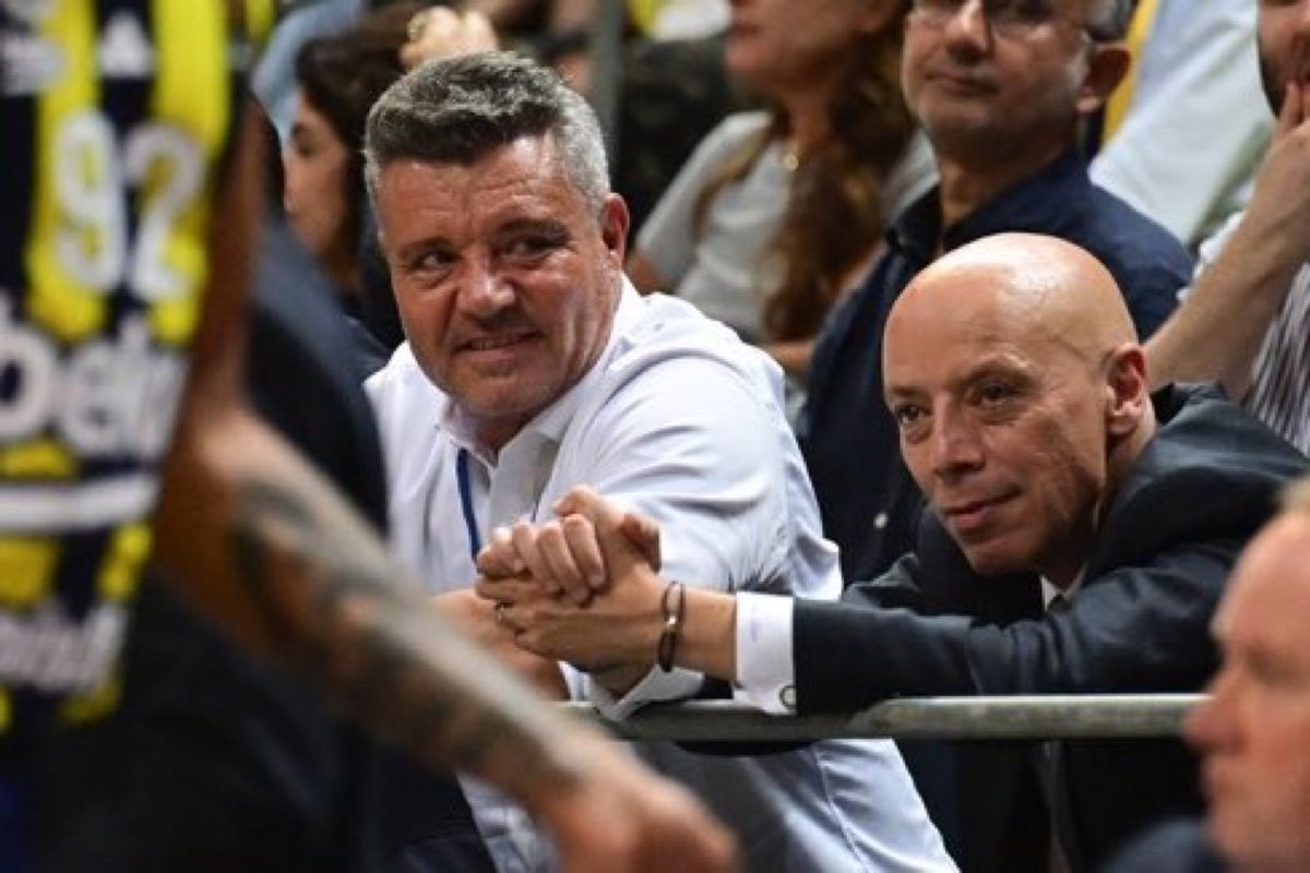 🚨Fenerbahçe, 10 gün içerisinde Bankalar Birliği'nden çıkacak.

(Sözcü)