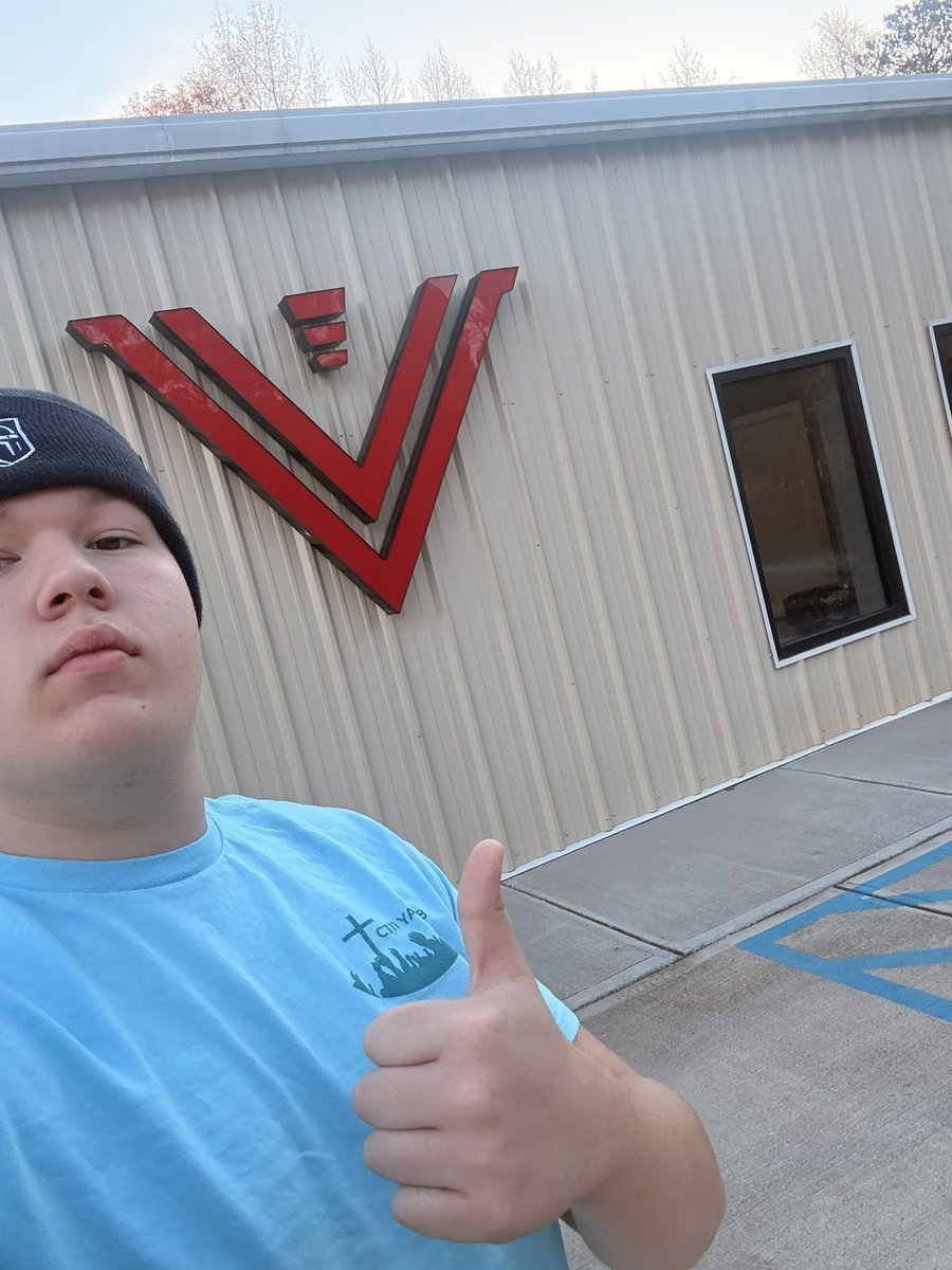Nothing better than getting up early and getting that work in. At Velocity  Athletic development. #grind #winners #getmoney 

<a href="/CoachDaniels06/">Coach D</a> 
<a href="/RecruitNE_GA/">RecruitNE_GA</a>