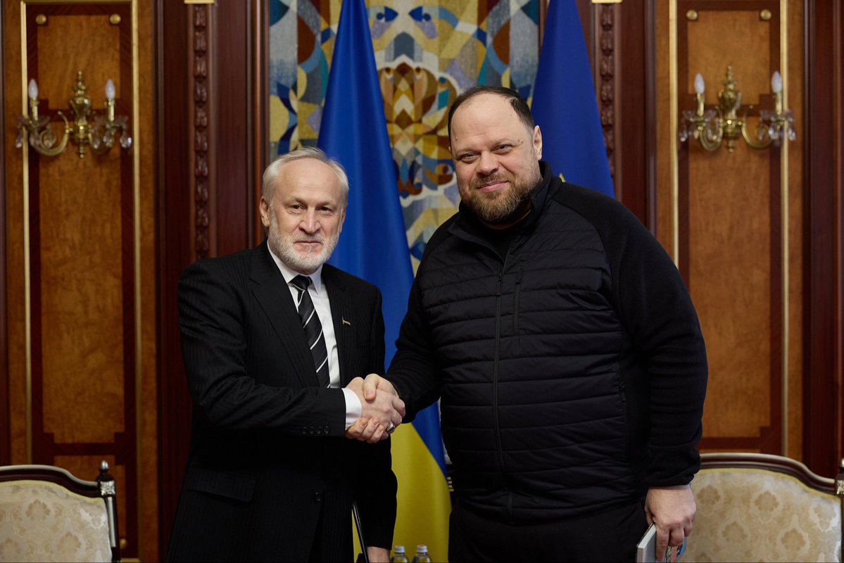 r_stefanchuk's tweet image. Meetings with Ahmed Zakayev — a worthy son of the Chechen nation and a great friend of Ukraine — are always special.
I discussed the joint struggle of our brotherly peoples for freedom with the Head of the Government of the Chechen Republic of Ichkeria in exile.

We have stood…