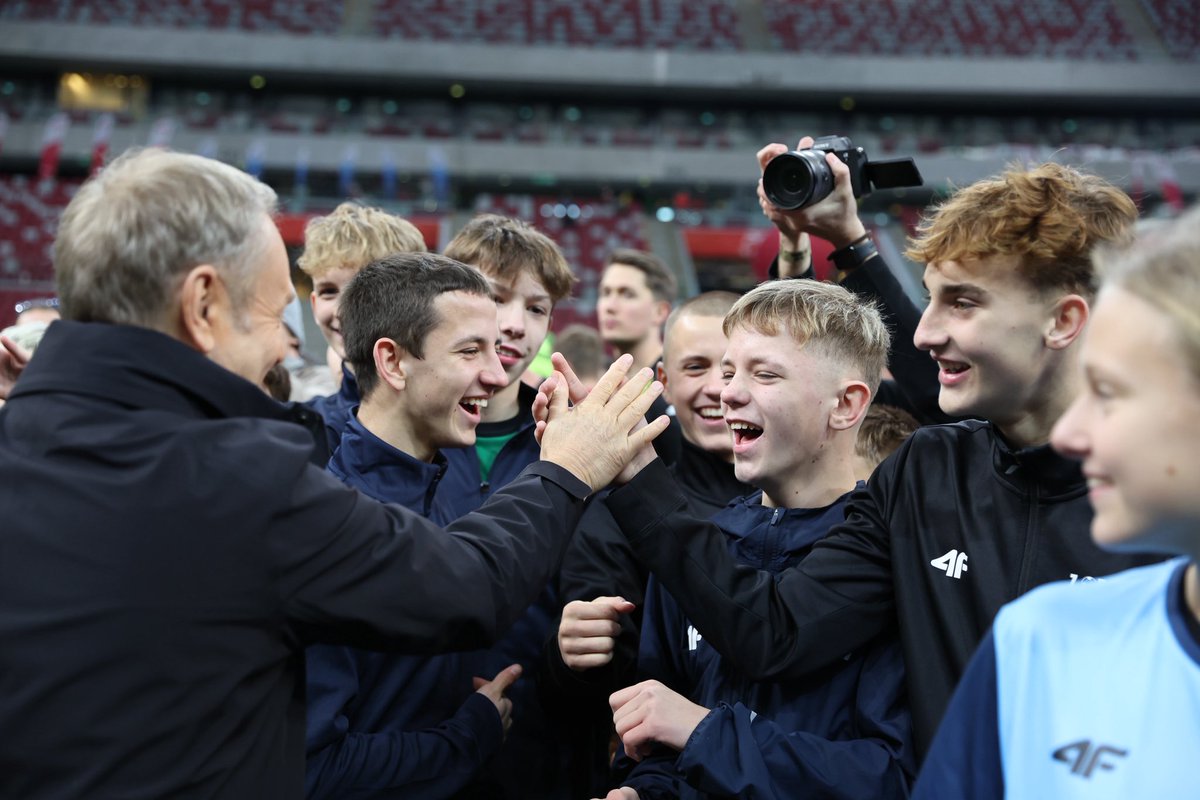 Z przyszłymi bohaterami stadionów na całym świecie. To oni dotarli prosto z Orlika na PGE Narodowy. Duma!