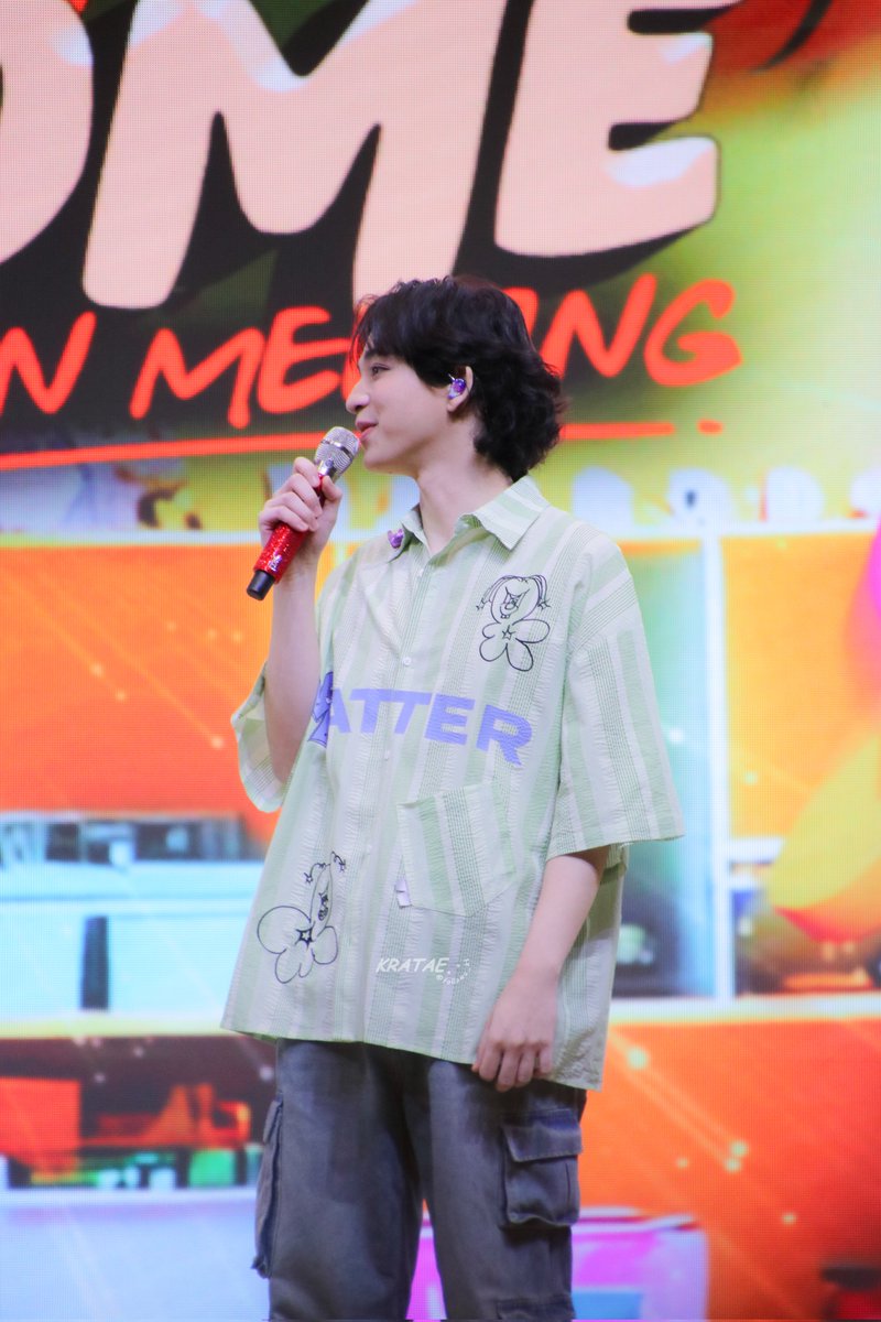 followu_kt's tweet image. ชุดซาวเช็คน่าย้ากกก

:: 15112025 ::

MAXKYBAS OUR HOME

#MaxkyBas1stFM
#บาสเด็กอ้วนที่แท้จริง @basjtr