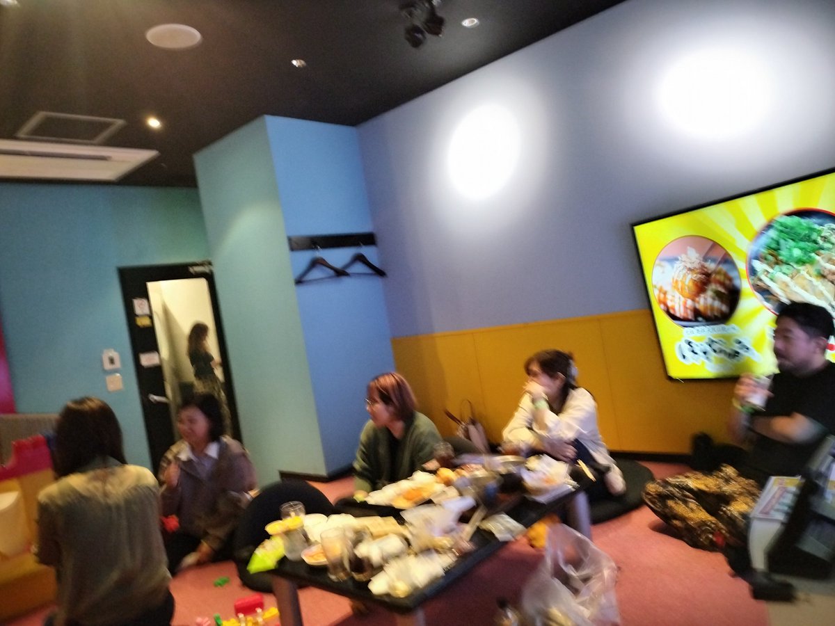 kelminn's tweet photo. 色々やって今から寝ます。琉⑨各位、息子と遊んでくれてありがと〜！！スイッチ切れて息子は爆睡してくれています。 https://t.co/DZgkqQda8t