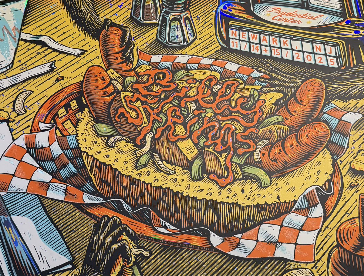 StrangestDesign's tweet image. First BMFS show thoughts: 
There’s probably not a tighter touring act on the road today.  Barely had the phone out at all, which says a lot.

Love his pedal effects turning acoustic into electric - and the dark, Tool/Phish jam at end of S2. 

Going back for round 2 tonight! 🚀