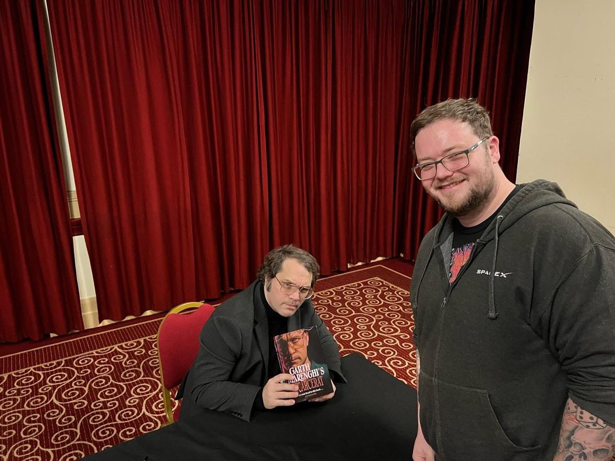 tezzius's tweet photo. 2 years ago today meeting @MrHolness on the Bournemouth show of his tour. Roll on next year at MK! https://t.co/nBX6iLqGVG
