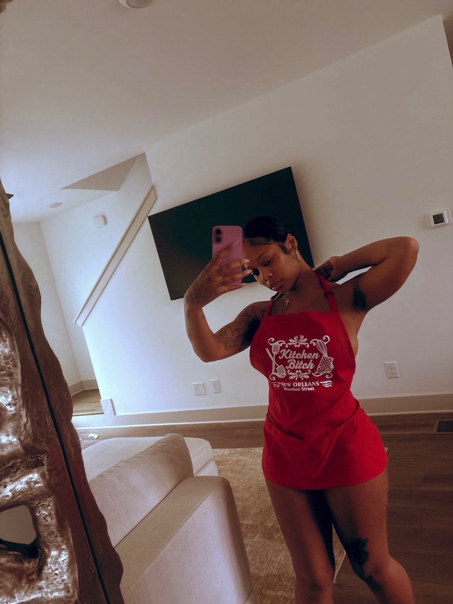 Lola Vex tweet media