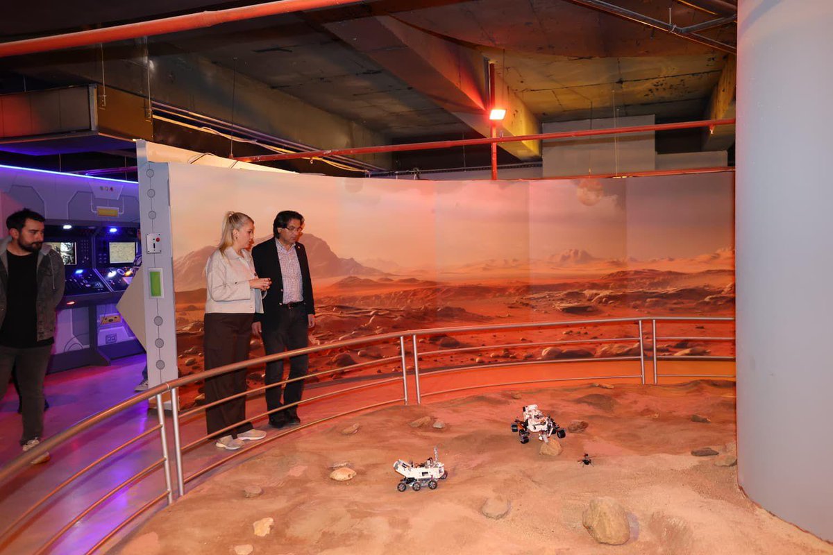 Cumhuriyet Halk Partisi İl Başkanımız Ali Osman Horzum ile birlikte, yakın zamanda açılışını gerçekleştireceğimiz Atatürk Bilim Merkezi’mizde incelemelerde bulunduk.