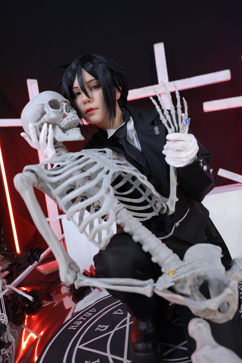 พ่อบ้านคนนั้น ถ่ายแบบ 

#Blackbutler #Blackbutlercosplay #SebastianMichaelisCosplay