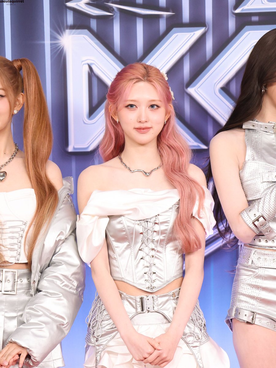 Gaeulsquirrel's tweet photo. 251115 KGMA 레드카펫 Red carpet(2)
핑크여싴❤️❤️

#IVE #아이브 #가을 #김가을
#ガウル #GAEUL https://t.co/18V3SibKSZ