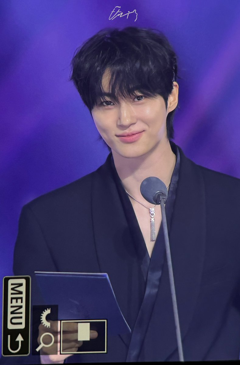우석사이 tweet media