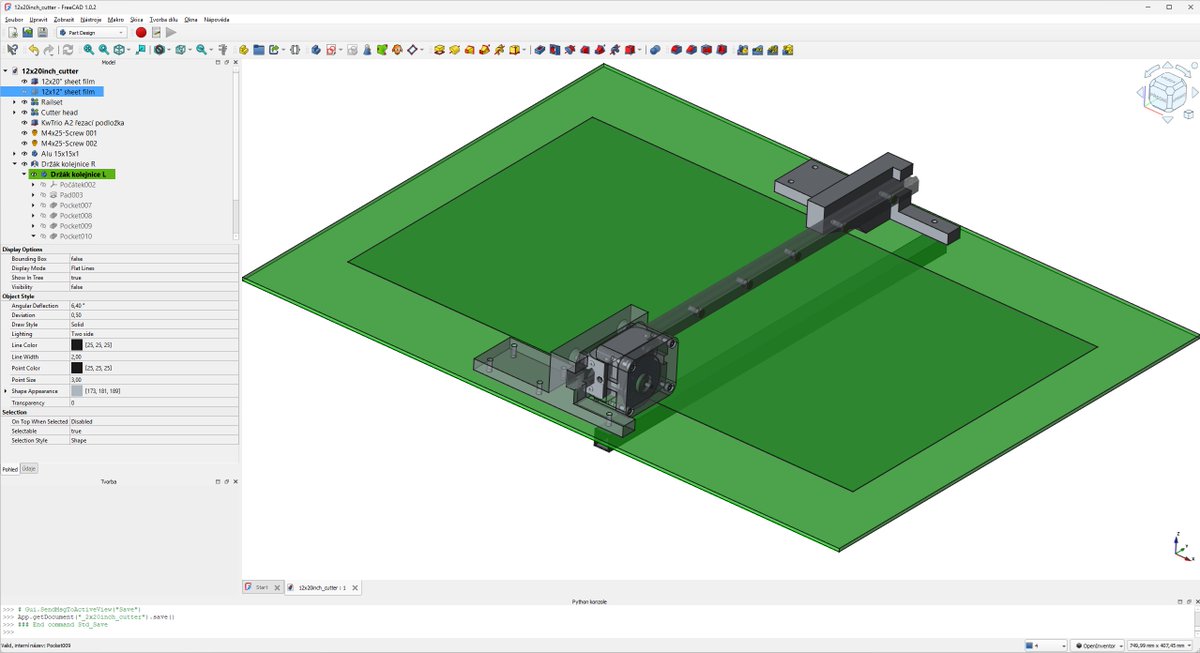 Cutter with KwTrio A2 as base plate. #FreeCAD