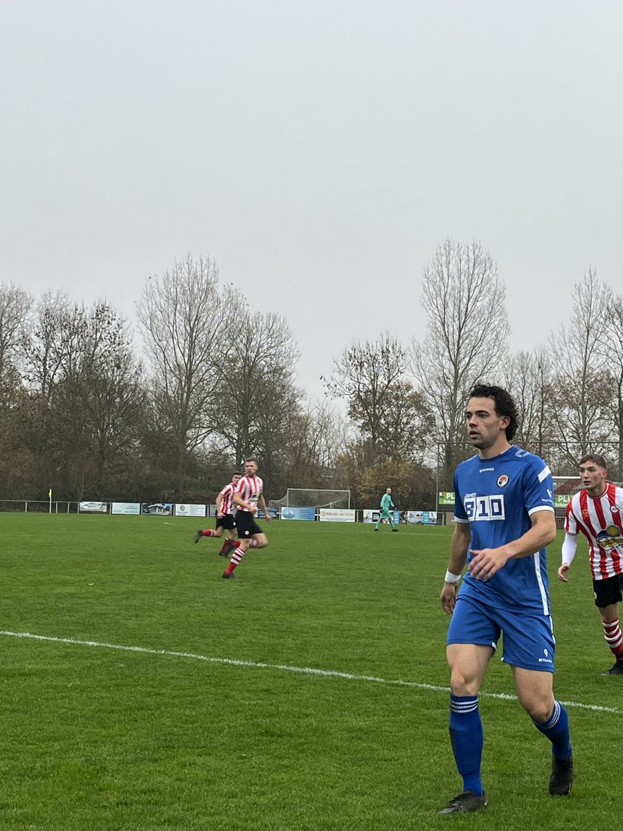 ZSC gaat met 1-0 rusten, doelpunt Dani de vlieger