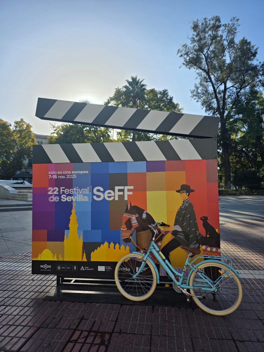 💛 ¿Estás tomando un respiro del tratamiento este fin de semana? 😌✨ ¿Día lluvioso 🌧? Quizá sea un buen momento para un cine 🎬🍿
El XXII Festival de Cine Europeo 🌍 en Sevilla ofrece historias que pueden acompañarte y hacer el día un poquito más amable 💕🎥