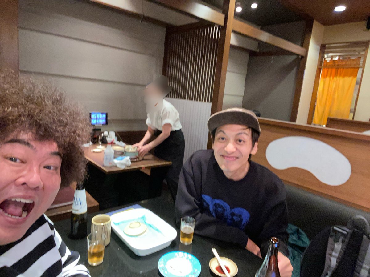 津幡町合併70周年記念事業
【つばた森じかん】楽しかったー！
終わりでゲストのとろサーモン村田さんにシースーご馳走になりました。やっぱり北陸の魚は美味いーー😋

#津幡町　#つばた森じかん
#BBQ
#とろサーモン村田 さん
#吉田サラダ