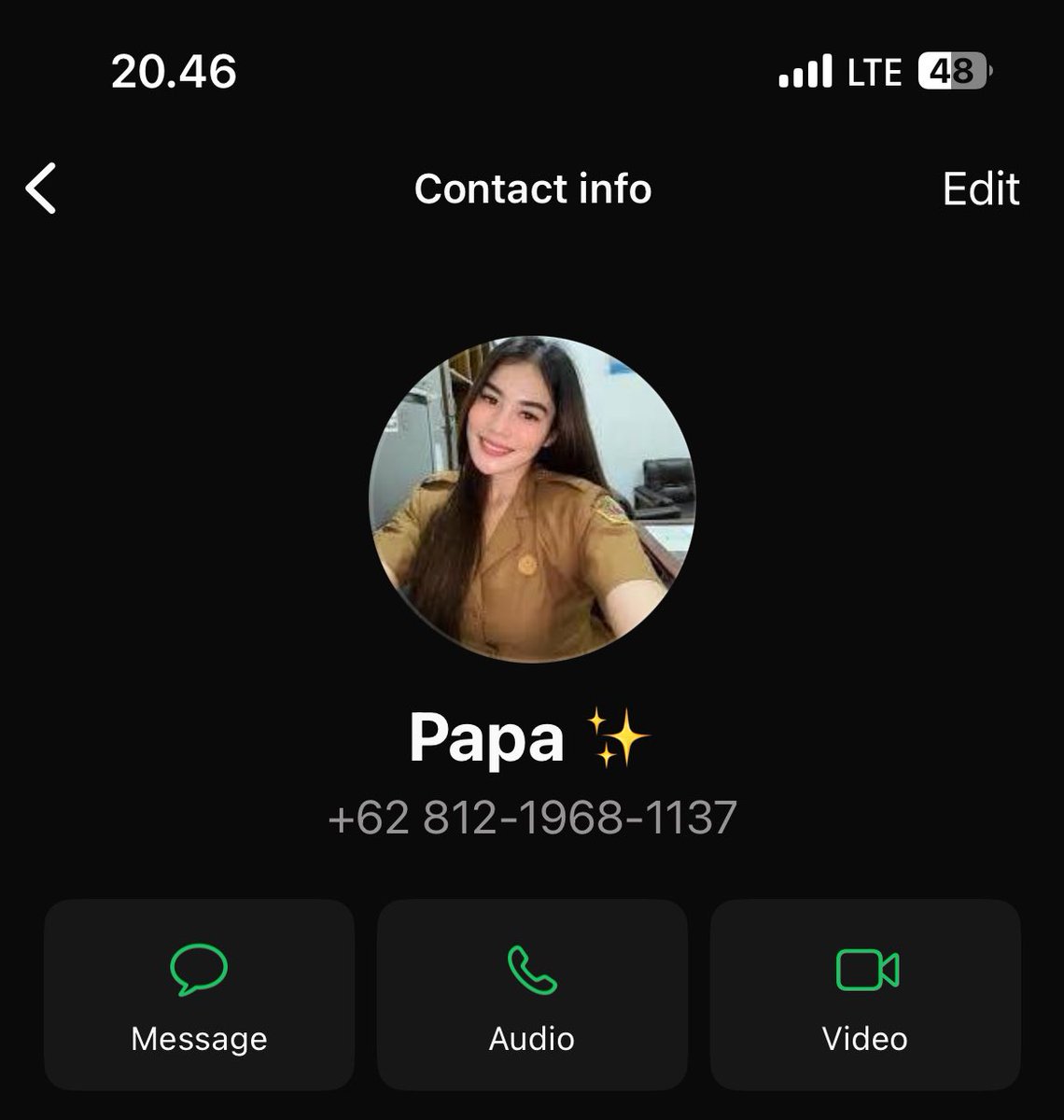 Sumpaaah yaa kesel bgt aing, hp bapak gue ke sadap yaa namanya orgtua yaa gampang bgt ditipu. Uangnya raib 30jt. Nih skrg ganti profpic wa bapa gue buat dia nipuuu. Skrg modusnya dr kecamatan bikin data digital. Tolong dong spamin kek kata2in kek soalnya msh aktif nih monyet ini