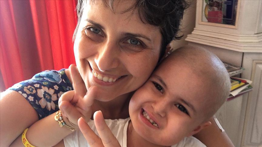 İşin kötüsü bu kızın gerçek hayatta bu hastalığa sahip olması ve dizide yardım ve farkındalık için kendini oynaması