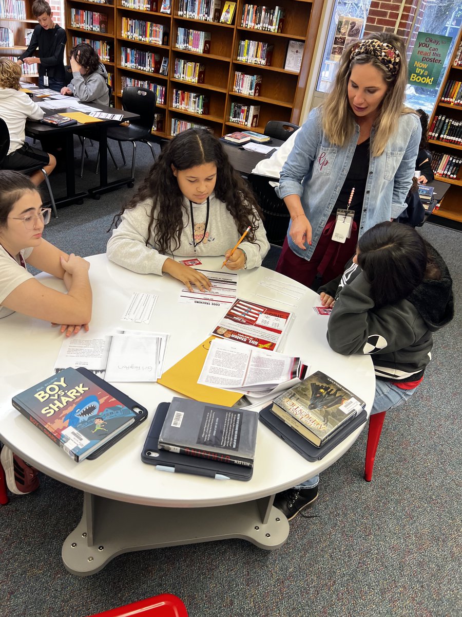 DPJH Library tweet media