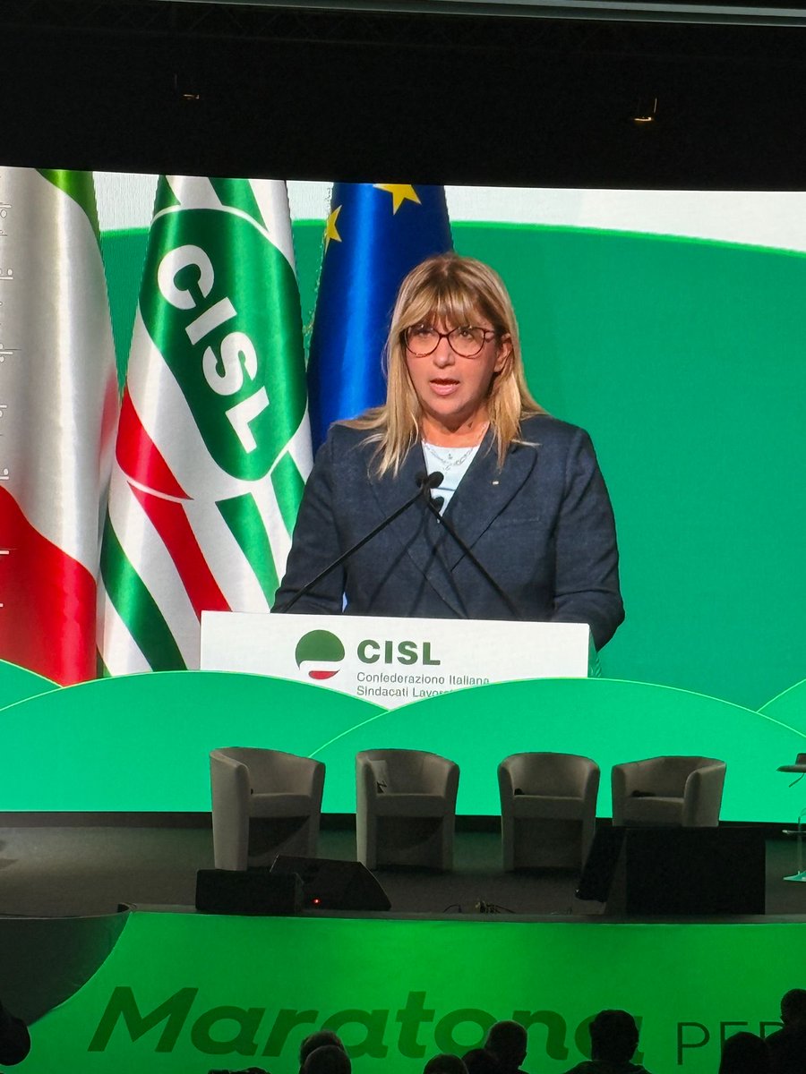 FitCisl's tweet image. #15Novembre 🌍 Maratona per la Pace

🟢La delegazione @FitCisl, guidata dal SG @salvopellecchia, ha partecipato oggi  all&apos;Assemblea Nazionale della @CislNazionale con la quale sono culminate le iniziative della &quot;Maratona per la Pace&quot;. Un percorso che ha abbracciato l’intera…