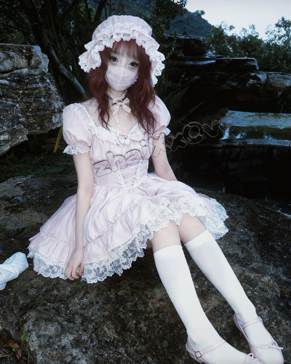 黄推福利内容 - 摘星星的精彩图片 福利姬摘星星分享的黄推图片1 - 网红私拍内容