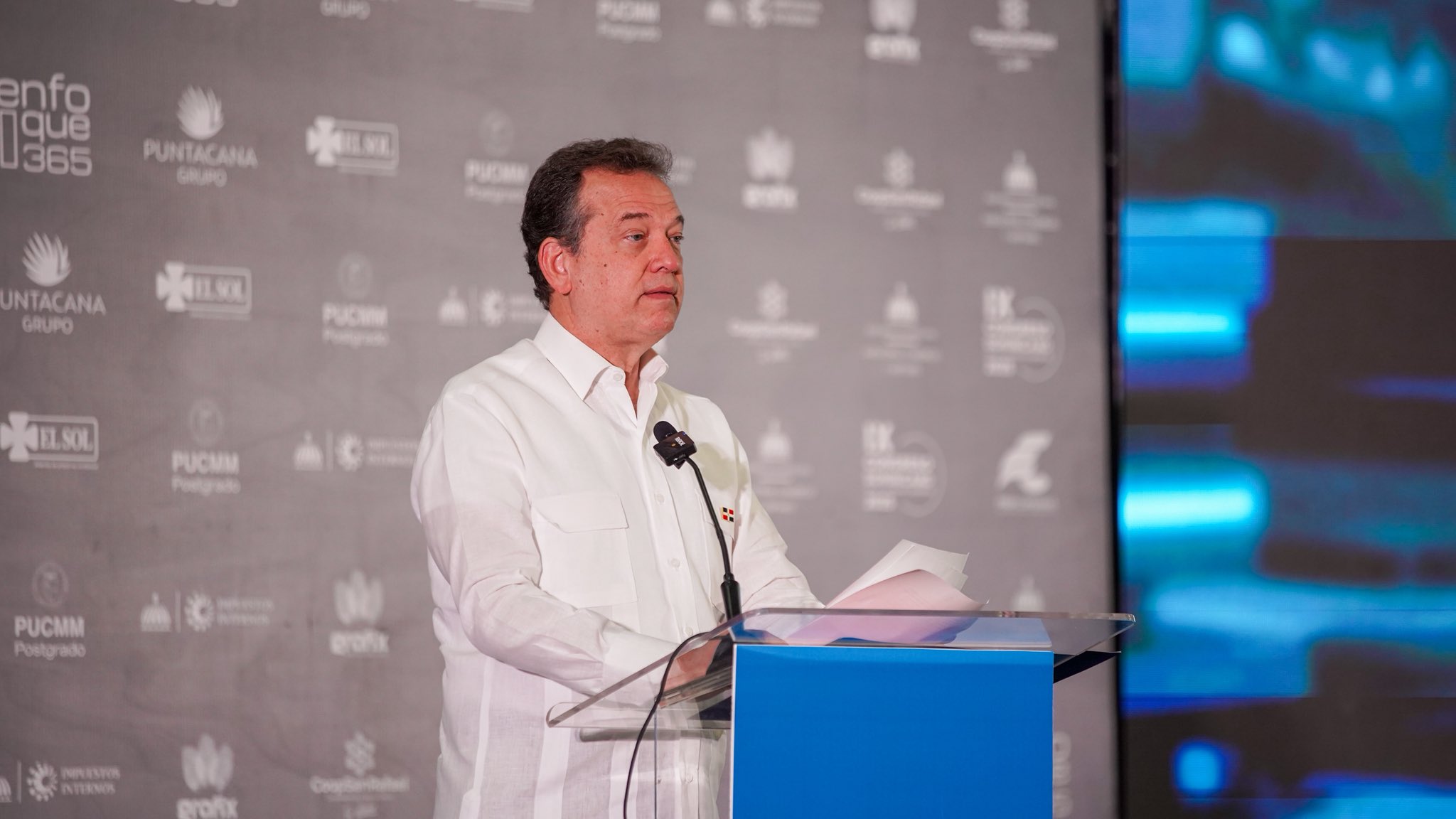 G5z lh8X0AAs6MA?format=jpg&name=large