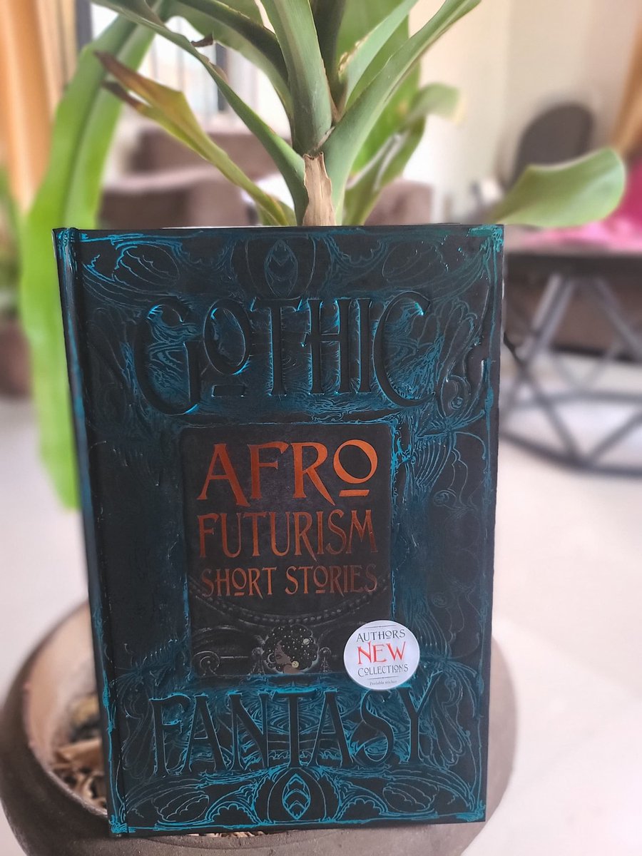 My copies of the Afrofuturism Anthology in <a href="/flametreepress/">Flame Tree Press Team</a> has arrived 😊😊. It has my cyberpunk short story, A Manual on Different Options of How to Bring a Loved One to Life.
This story was originally published in <a href="/clarkesworld/">clarkesworld</a>, and reprinted in Science Fiction World.
