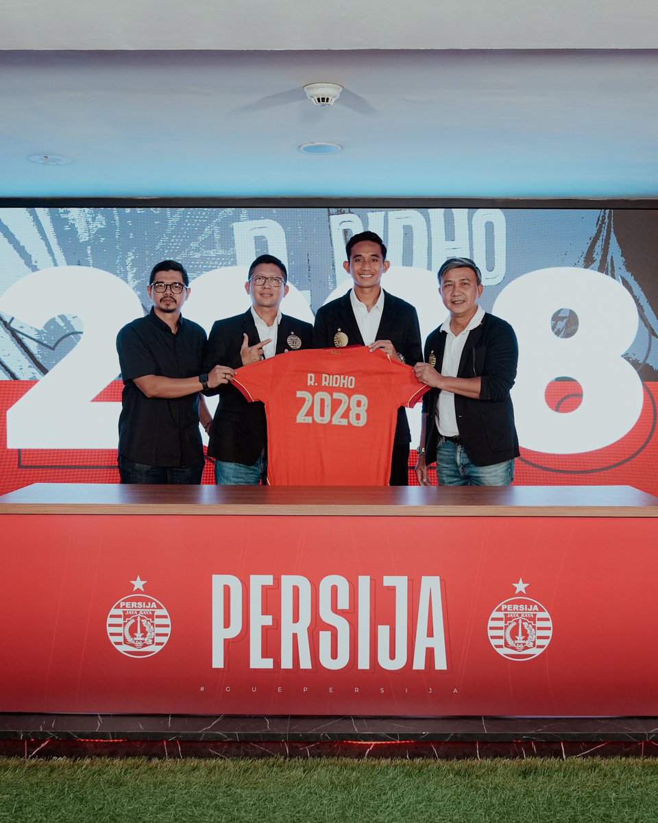 Let’s make history together! 🤝🔴

#TogetherTill2028 #Persija