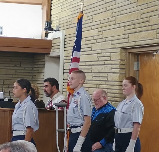 mocapnews's tweet image. Missouri Wing&apos;s Col. Travis Hoover Composite Squadron cadets provided a Color Guard for the annual Veterans Day Commemoration at a local church. (Photo Credit Becky Currin) #civilairpatrol #CAPcadet