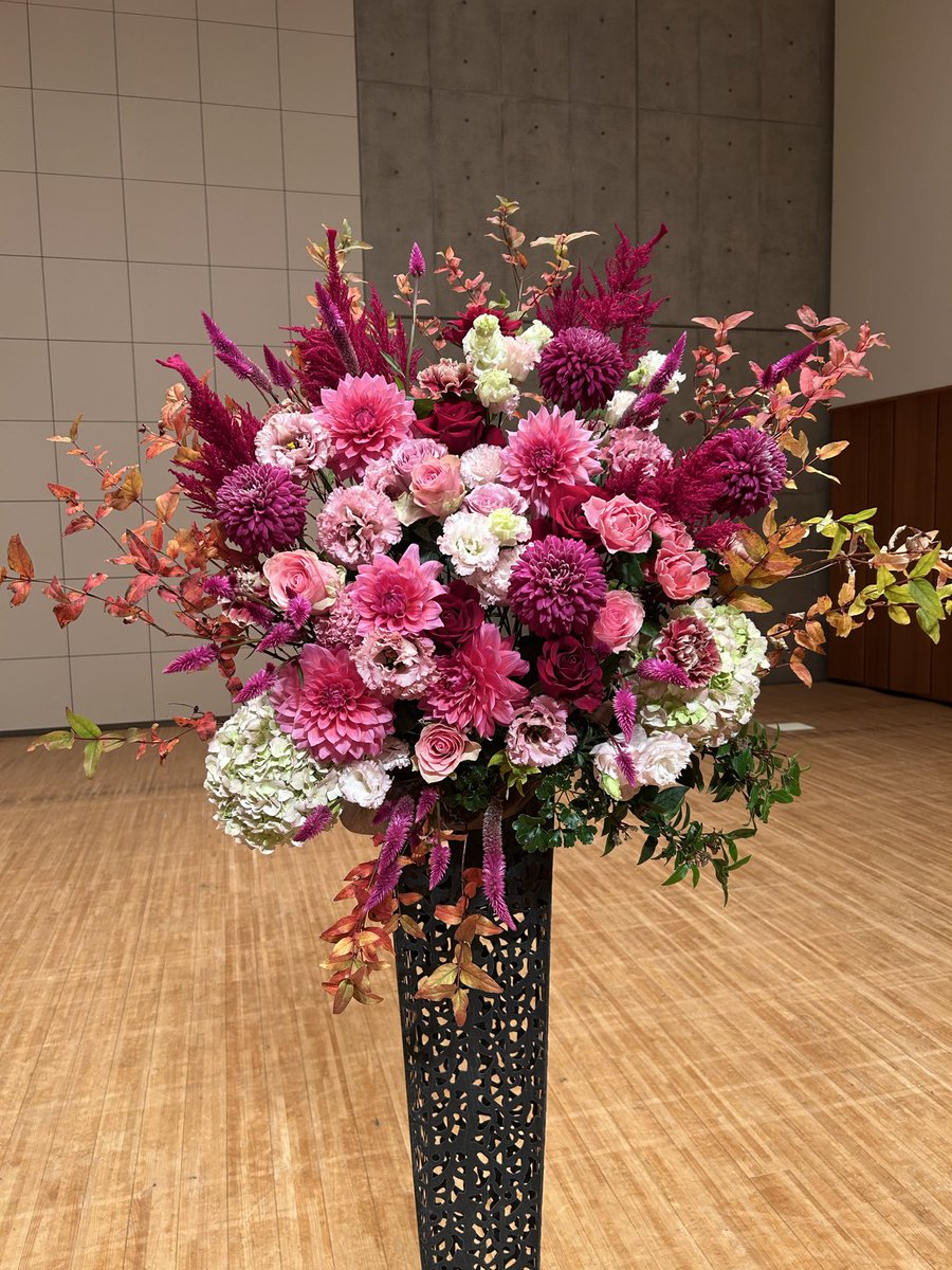 amiclpf's tweet image. 逗子名曲鑑賞会、お越しいただきありがとうございました！
あたたかい共演者、スタッフの皆様、たくさんのお客さまと、なぎさホールという素晴らしい響きの空間でご一緒出来たことに感謝。
R.Strauss Duet Concertino、難しいけど良い曲！今回やらなかったら知らないままだったかもしれない🤔