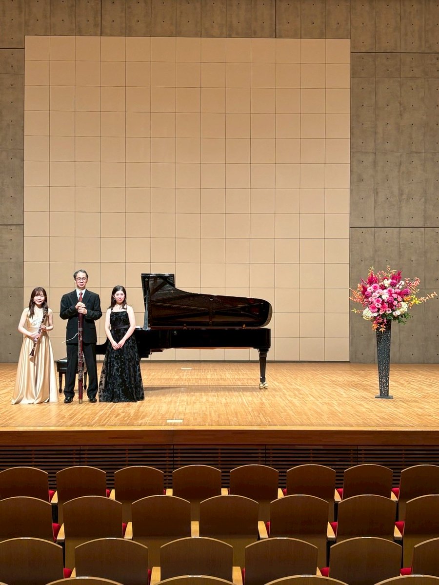 amiclpf's tweet image. 逗子名曲鑑賞会、お越しいただきありがとうございました！
あたたかい共演者、スタッフの皆様、たくさんのお客さまと、なぎさホールという素晴らしい響きの空間でご一緒出来たことに感謝。
R.Strauss Duet Concertino、難しいけど良い曲！今回やらなかったら知らないままだったかもしれない🤔