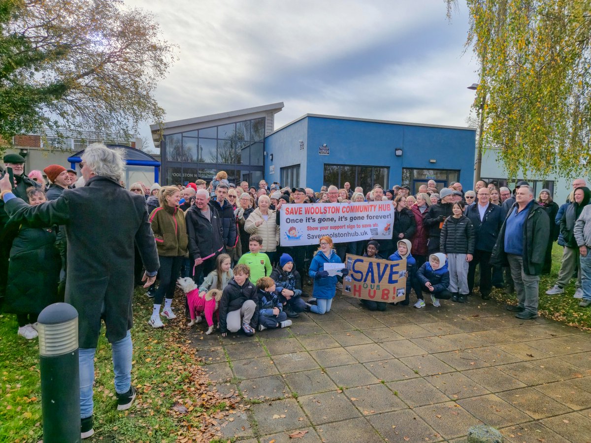 ijambrow's tweet photo. A great turn out this morning 15th November 2025, to save Woolston Neighbourhood Hub from permanent closure #Warrington #WarringtonCommunity #SaveWoolstonNeighbourhoodHub #UKLeisureCuts #WarringtonNews @warringtonnews @warringtonworld @WarrTogether  See https://t.co/JXOG4daES0 https://t.co/XHSqAsB610
