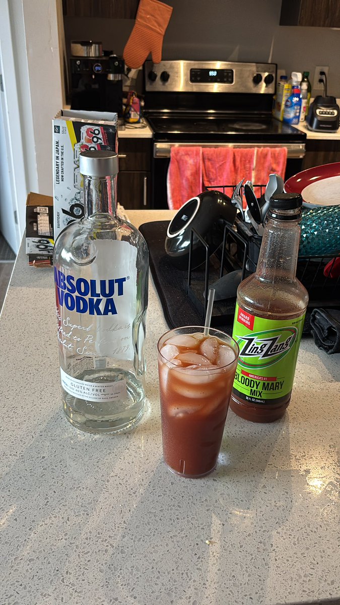 omalleyskis's tweet image. Time to go 1-0 today. #FastPhysicalRelentless