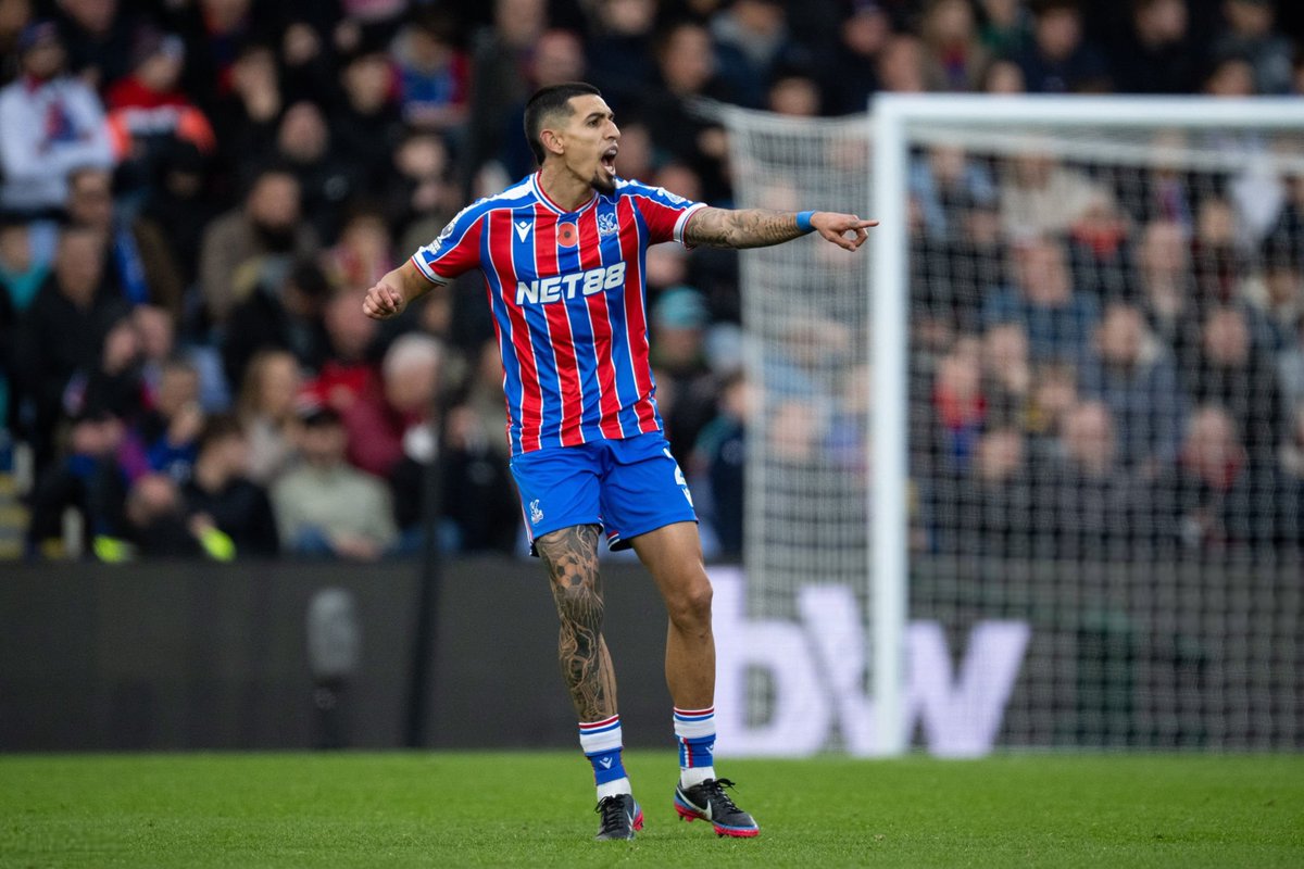 ActuL1_'s tweet image. DANIEL MUÑOZ CLARIFIE SA SITUATION FACE AU PSG 💙❤️

Le latéral droit de Crystal Palace confirme les rumeurs : « Jouer pour Barcelone, le PSG, le Real ou Manchester United serait un rêve. Pour l’instant, je me concentre sur mon club et la sélection colombienne »

(Conf. de…