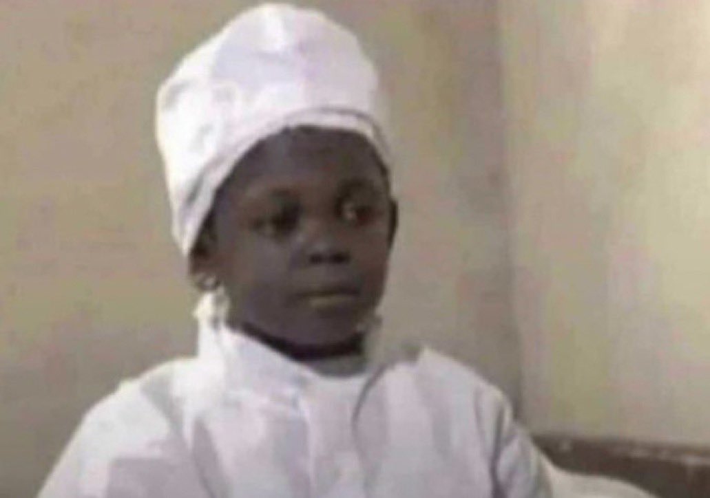 Pricci0's tweet image. A student in bed will remain in bed until acted upon by a large enough panic.... 
                        (Newton&apos;s 4th law)