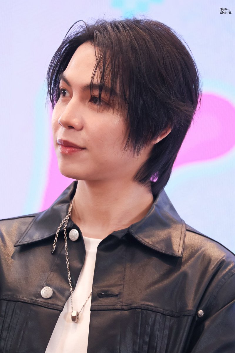 🥰

FIRST With ITSSKIN

#ITSSKINxFirstKanaphan 
#Firstkanaphan