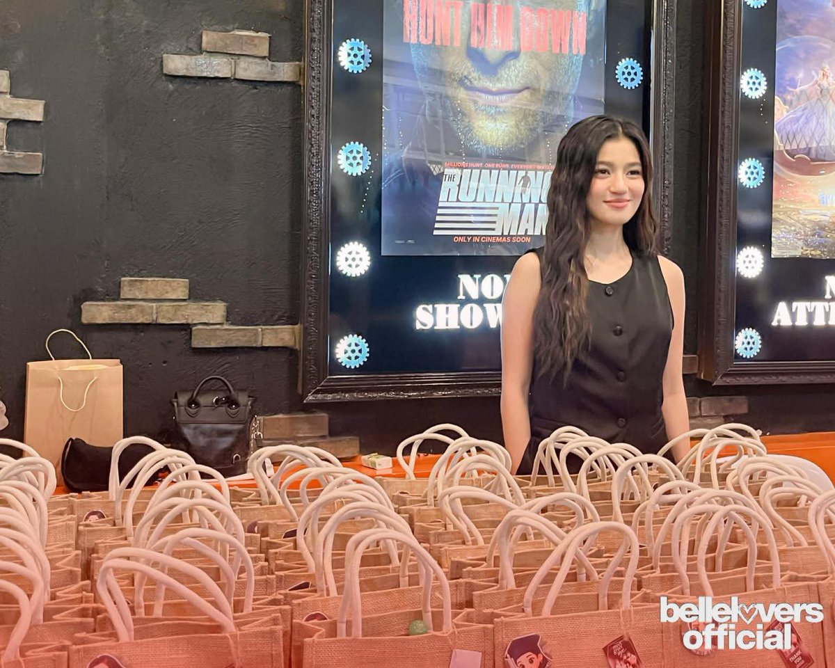 BelleloversOFC's tweet photo. Belle with her Juicy and our tote bag filled with all her endorsement goodies — literal Belle essentials! ✨ Our girl really shines in every brand she touches.

#MeetGreetAndBye #BelleMariano https://t.co/8C3JVn8BsW