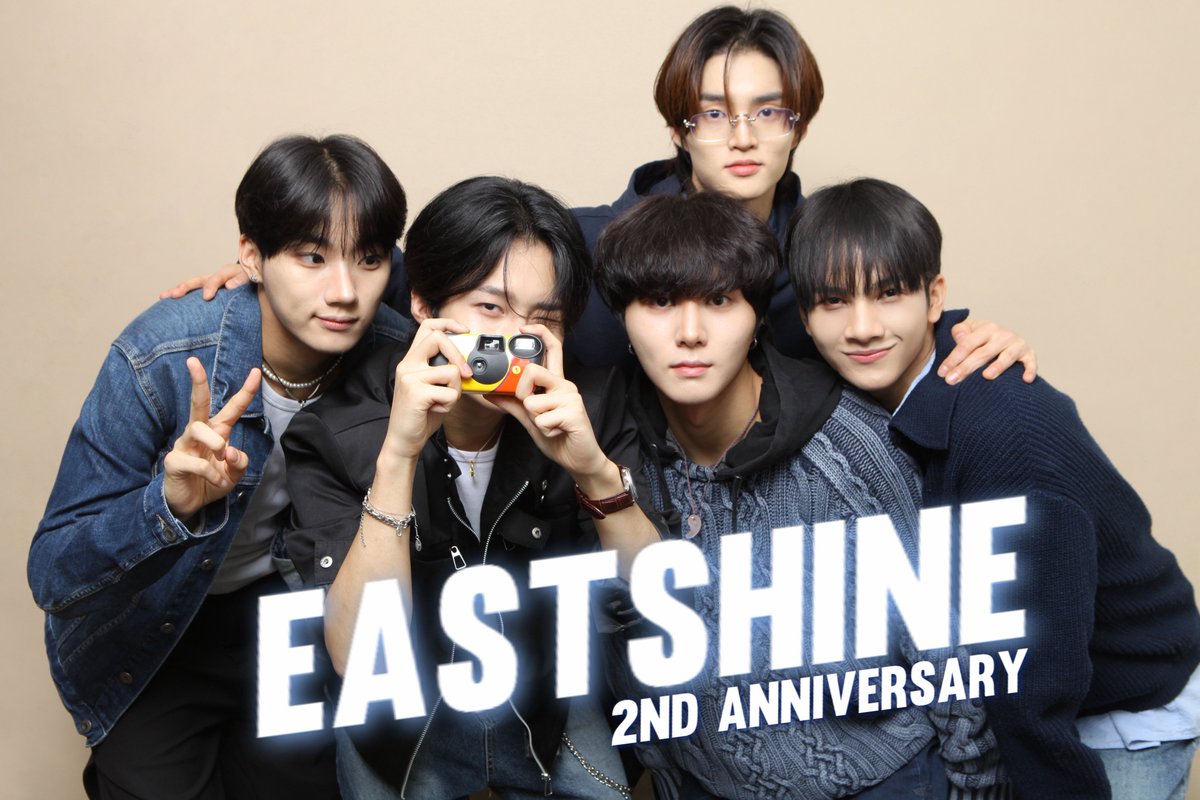 eastshine_tment's tweet photo. [EASTSHINE📸]

HAPPY EASTSHINE DAY🎉

이스트샤인의 2주년을 함께 축하 해주세요!

#이스트샤인 #EASTSHINE #イーストシャイン
#동재 #DONGJAE #ドンジェ
#IEL #아이엘 #アイエル
#현 #HYUN #ヒョン
#루민 #LUMIN #ルミン
#피닉스 #PHOENIX #フェニックス https://t.co/4a6HaouEfT