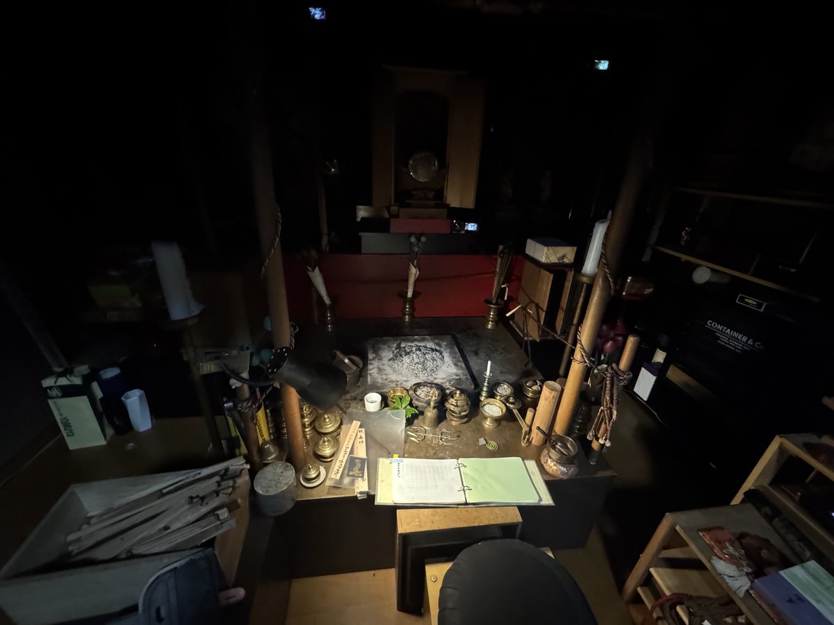 shokai37's tweet image. 準備が整い次第、暁天講・勝軍地蔵法を執り行います。