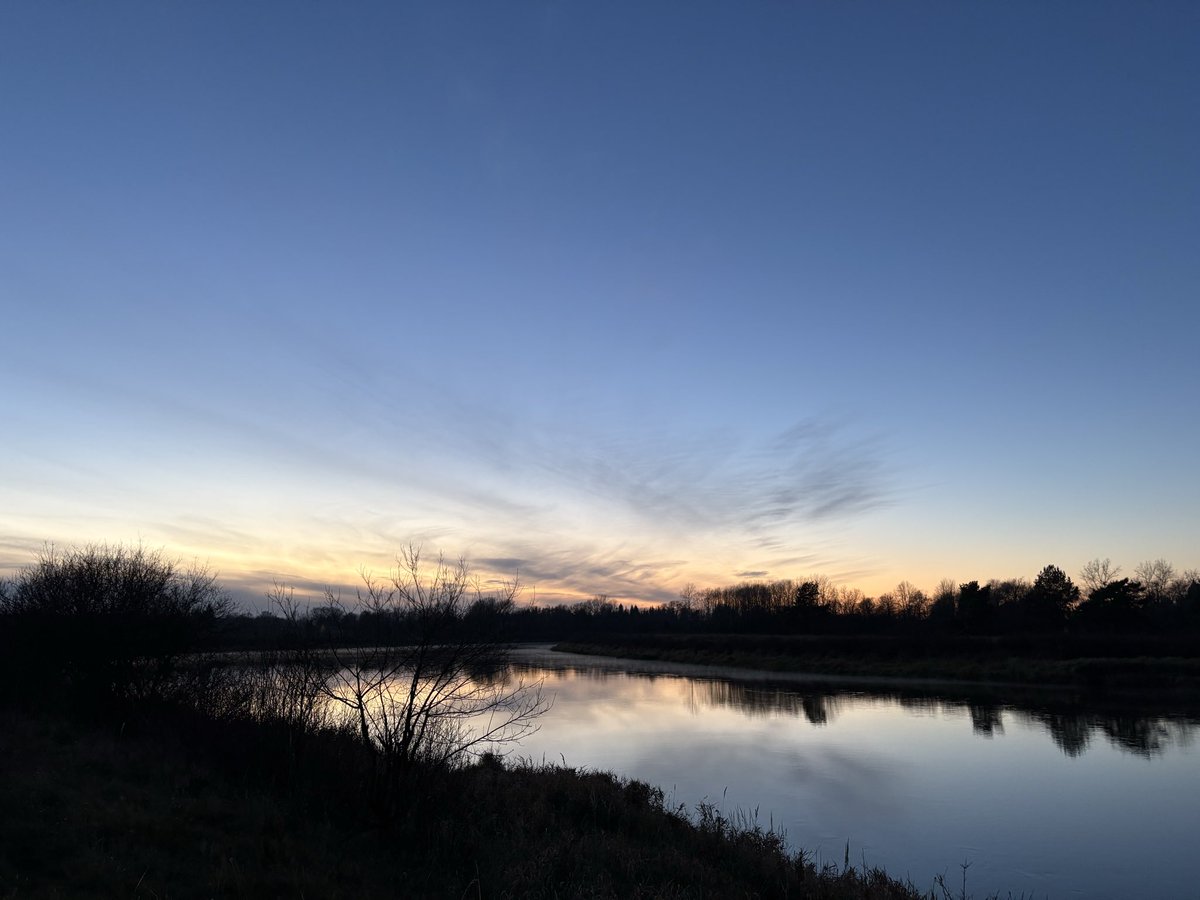 I kończy się dzień.