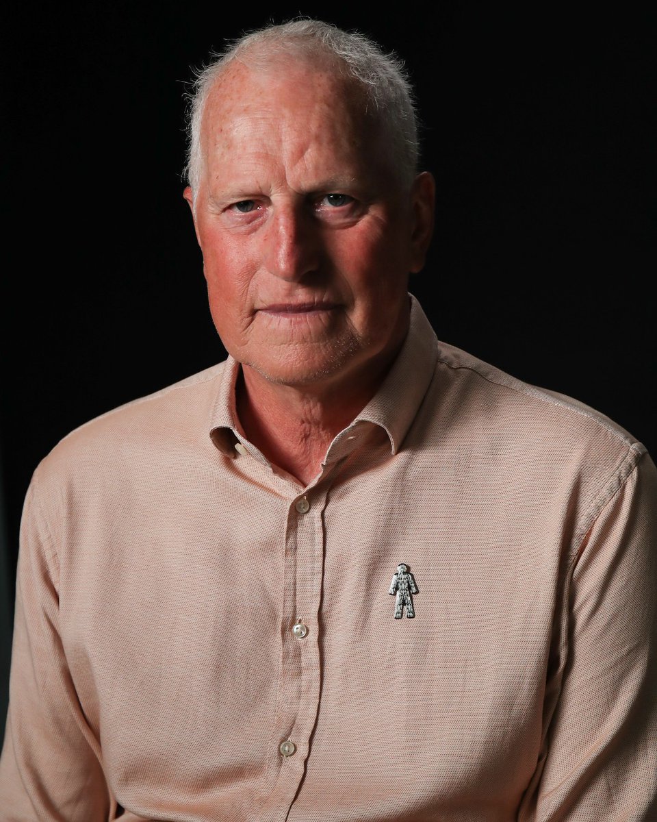 ProstateUK's tweet image. Five years on, we’re celebrating the life and legacy of our incredible ambassador and friend, #RayClemence 💙

A true @England legend, Ray faced #ProstateCancer for more than 15 years with remarkable courage and compassion, all while tirelessly supporting our work.