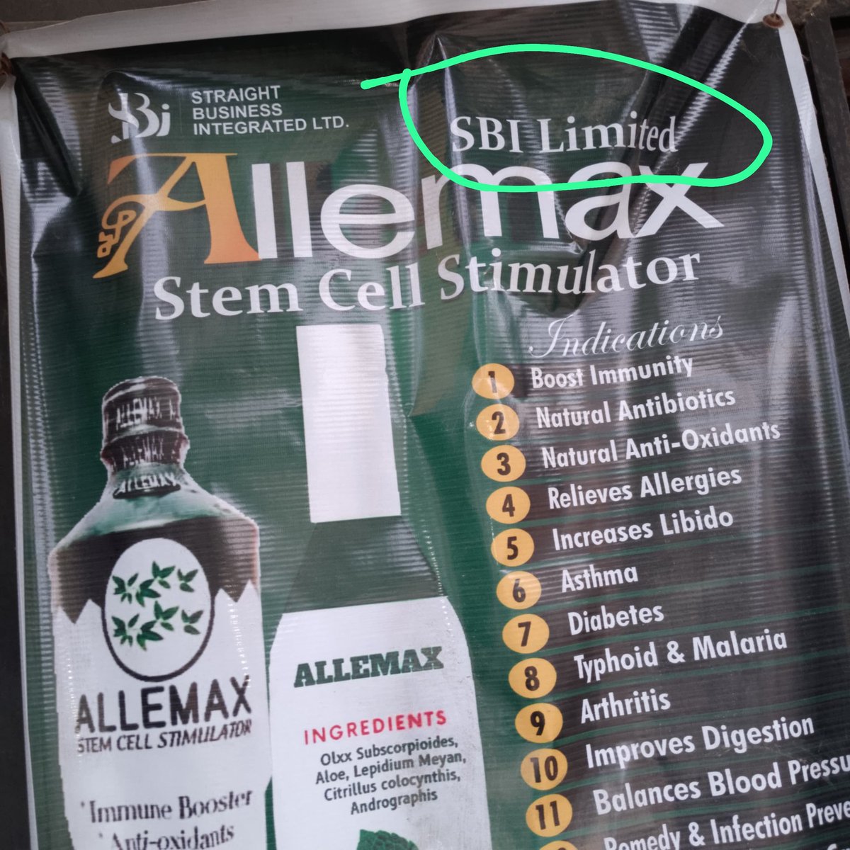 PeterDamian06's tweet image. Omo 😂
Wtf 😂😂 
Who did this one 😂
#SBI Traders come oo😂