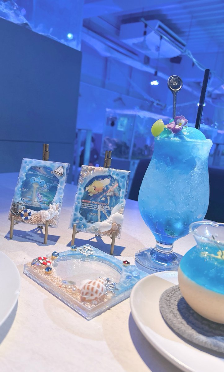 あけび tweet media