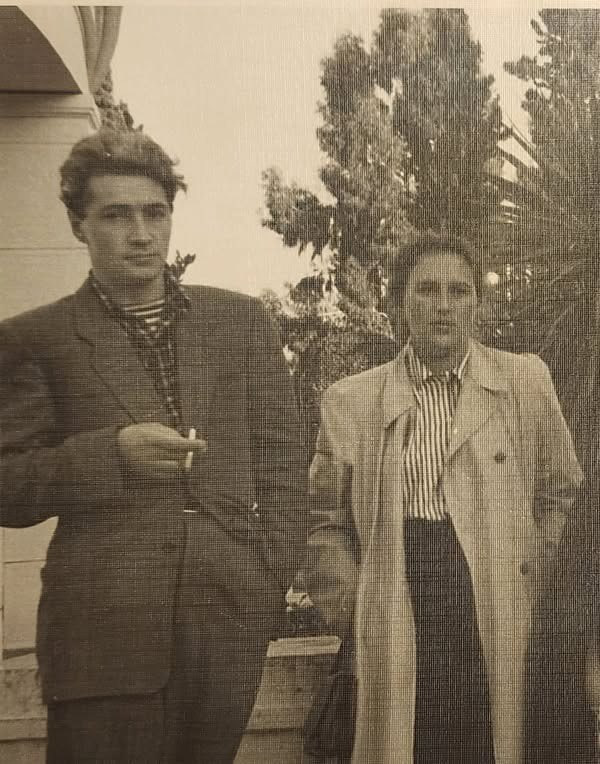 Молодожены Вячеслав Тихонов и Нонна Мордюкова на отдыхе в Сочи.