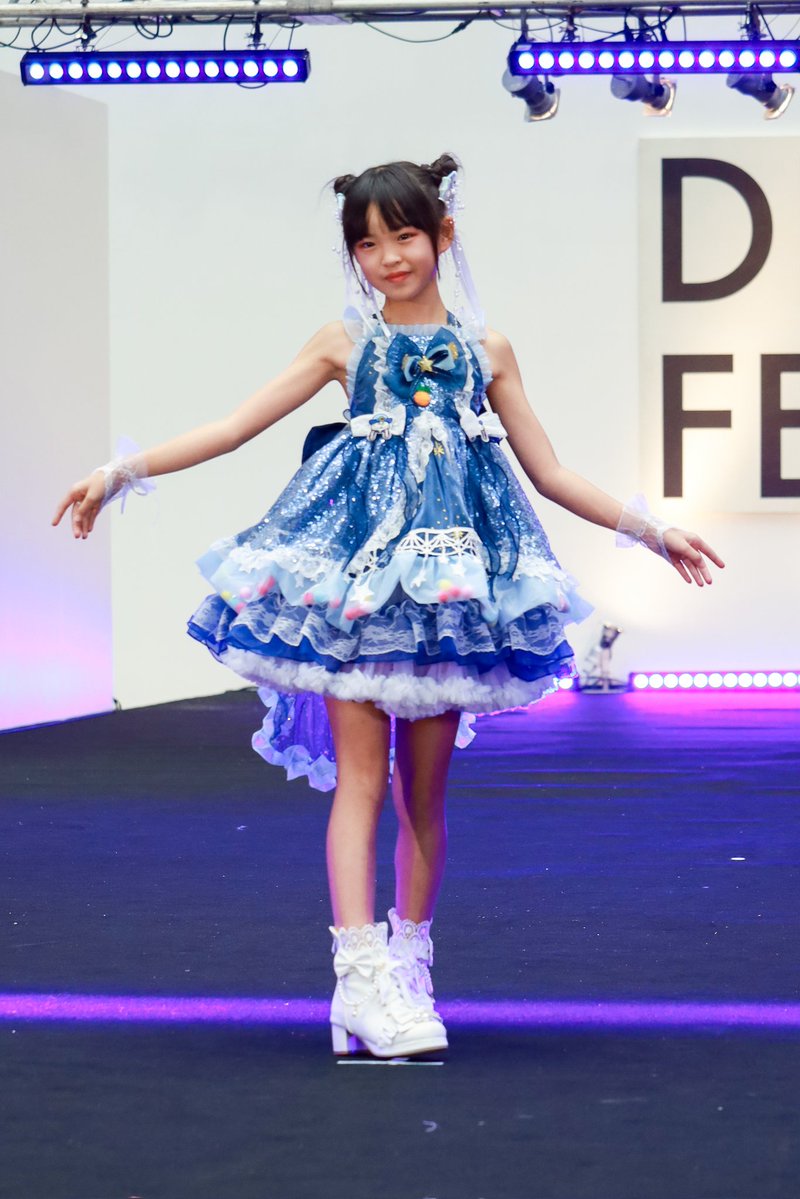 sanjinopapasan's tweet image. #Iroha
@25_Iroha_25 
#デザインフェスタ
#BMS
今回、最も目立っていたのは彼女。
カッコ良かった！