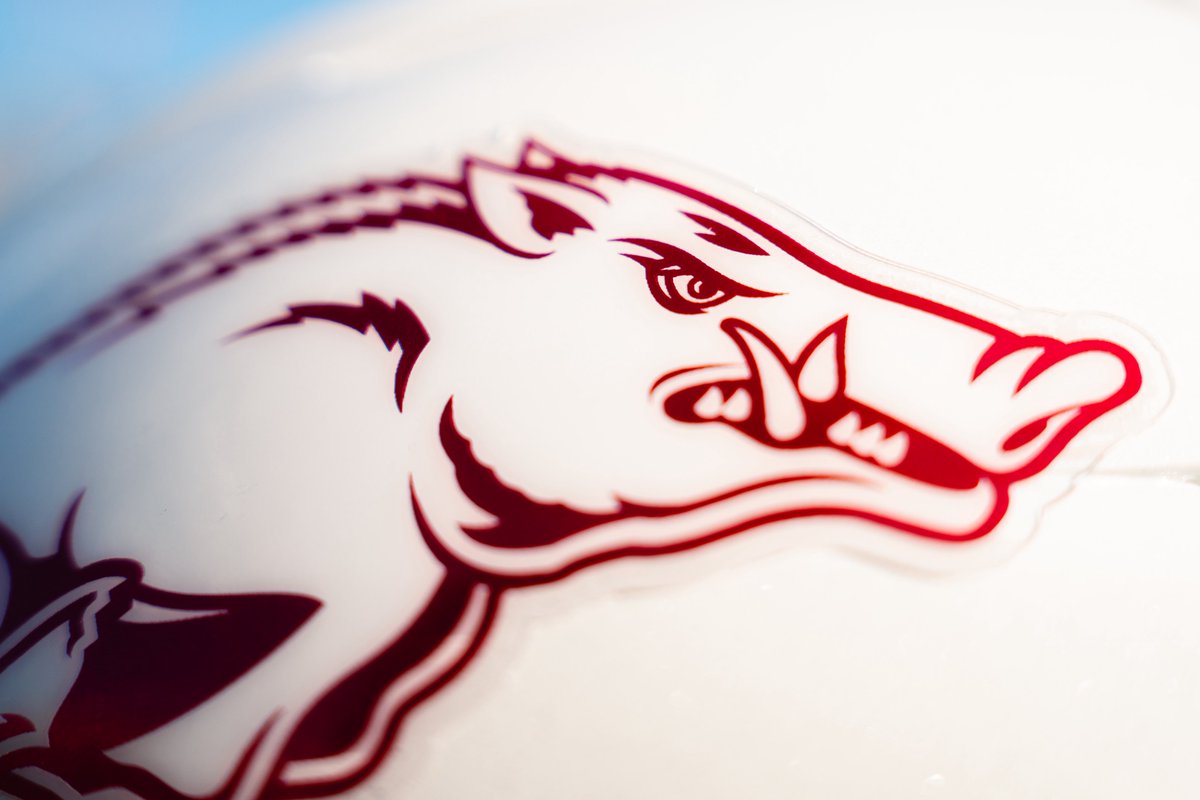 RazorbackFB's tweet image. ⚪️🔴🔴